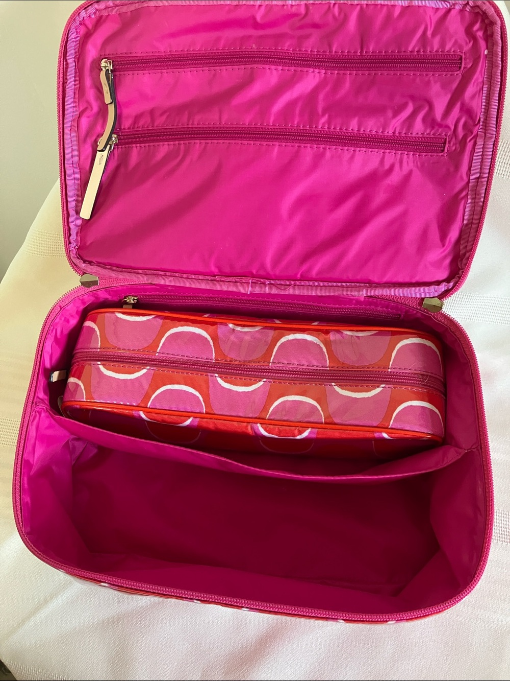 💐Kate Spade East West Heddy OpArt Makeup Case Set - Picture 12 of 13